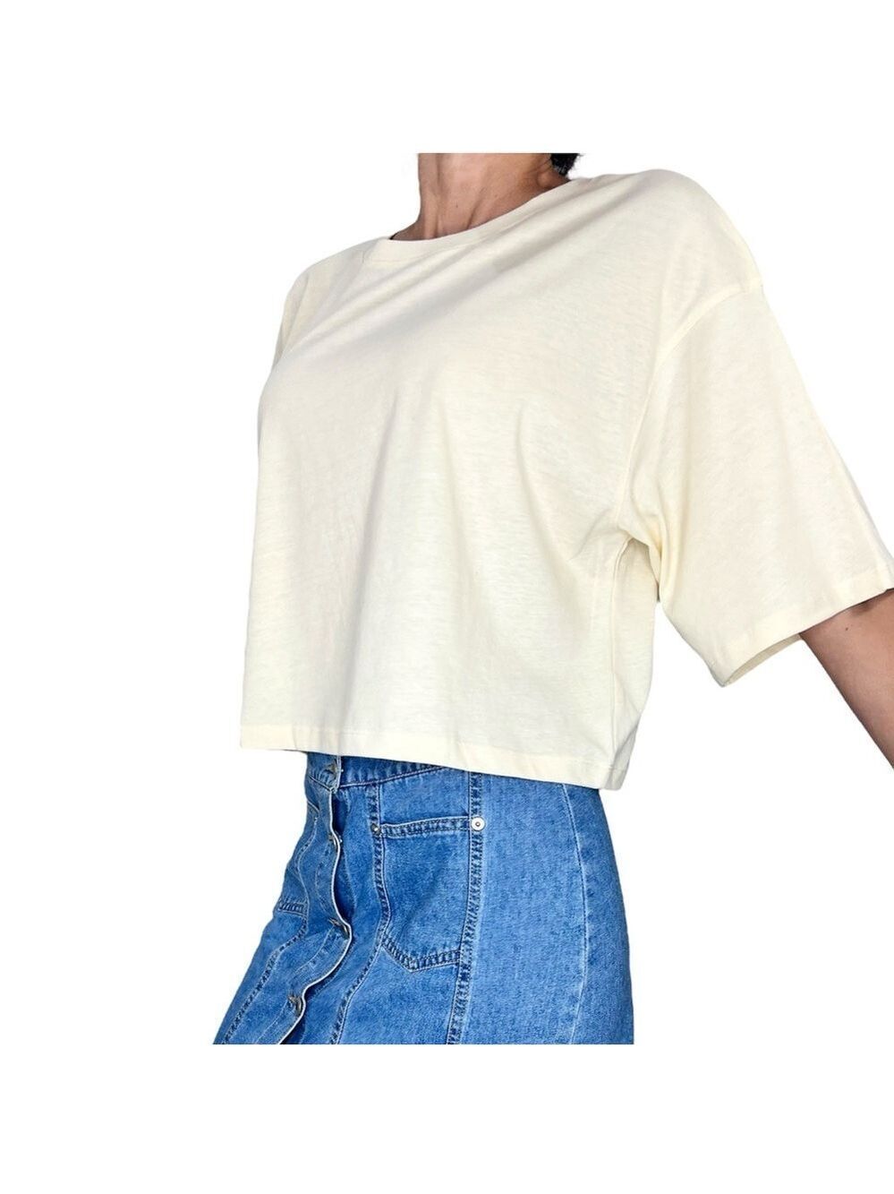 NWT butter yellow 100% cotton boxy drop shoulder cropped t shirt L